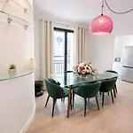 Sweet Home Paris Apartment
